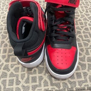Nike Kids Black and Red Sneakers